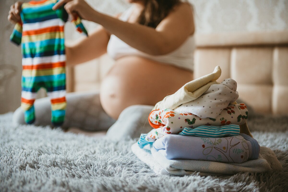 How Many Baby Clothes Do I Need Tips for Storing Organizing